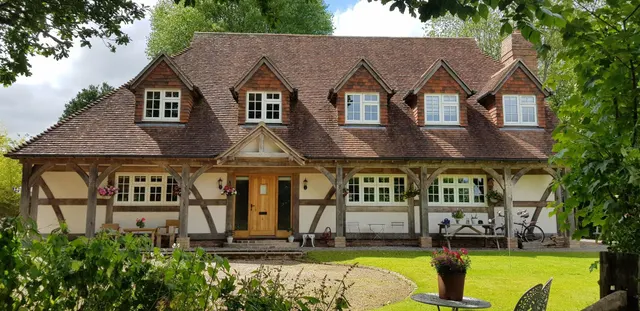 Broad Street, Cuckfield, RH17, photo 2