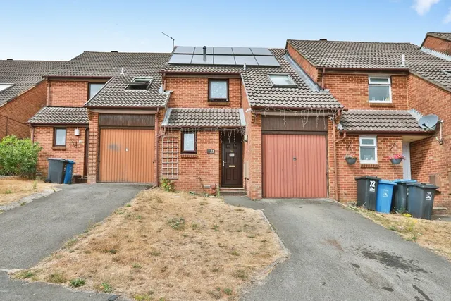 Gussage Road, Poole, BH12, photo 1