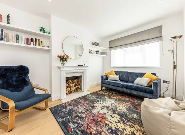 Percy Road, Hampton, TW12, photo 3