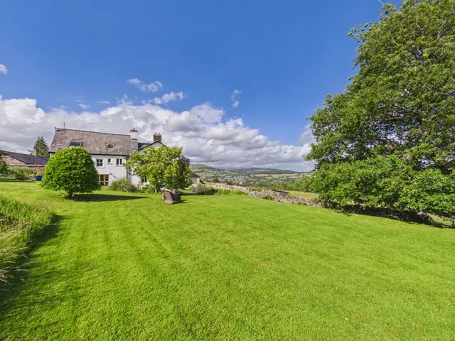 Llangattock, Crickhowell, NP8, photo 3
