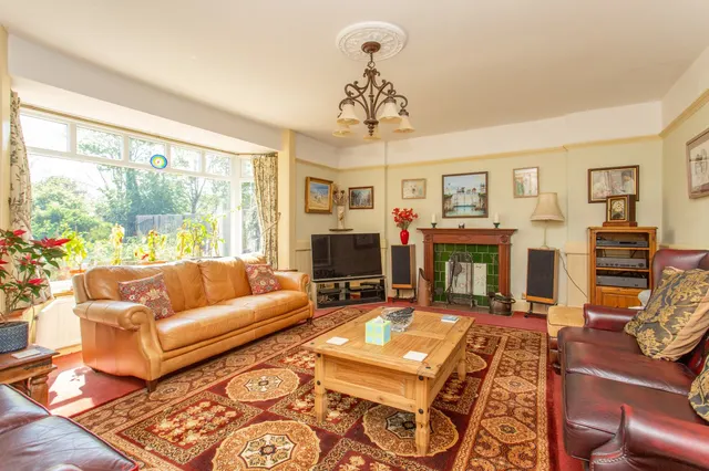 Sycamore Gardens, Dymchurch, TN29, photo 2
