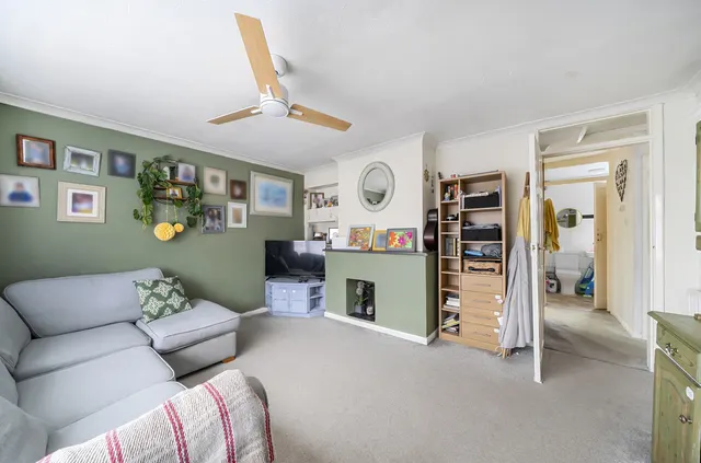 Photo 2 — Patten Ash Drive, Wokingham, Berkshire, RG40 1SH
