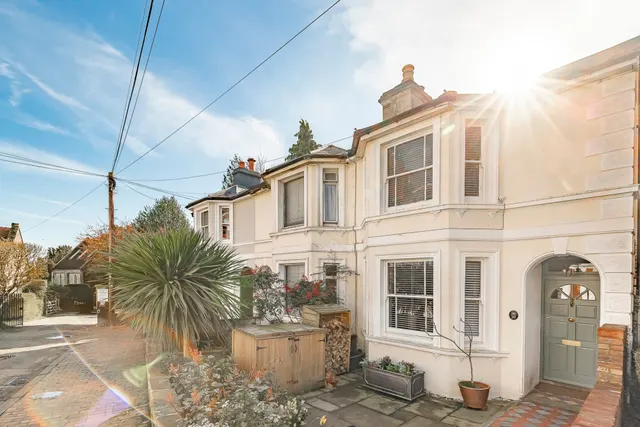 Woodbury Park Road, Tunbridge Wells, Kent, TN4 9NH, photo 1