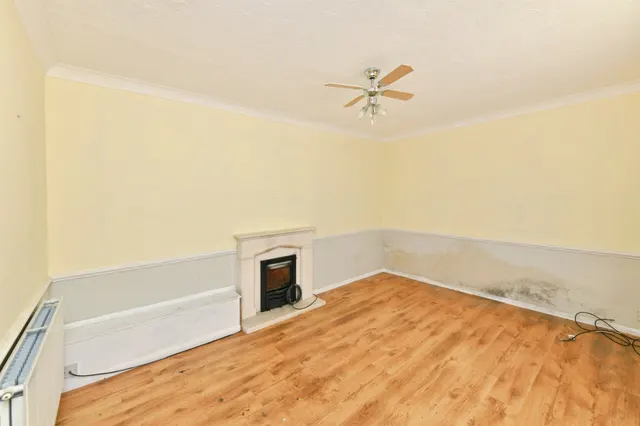 Photo 2 — Mulberry Road, Saltash