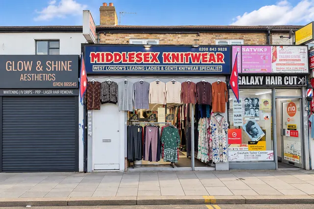 High Street, Southall, UB1, photo 1