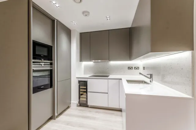 Apartment 40, Carrara Tower, 1 Bollinder Place, London, photo 1