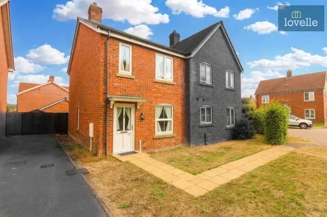Dales Way, Louth, LN11, photo 1