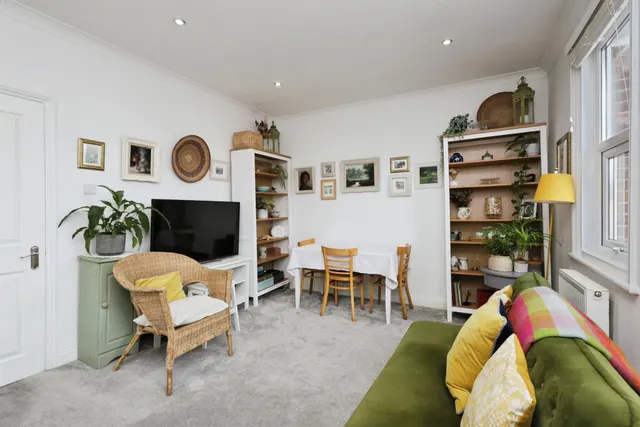 Ceylon Place, Eastbourne, BN22, photo 2