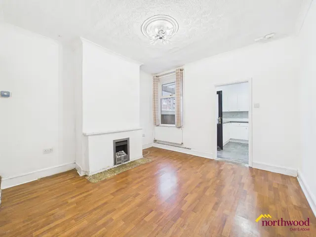 Hartshill Rd, Hartshill, ST4, photo 3