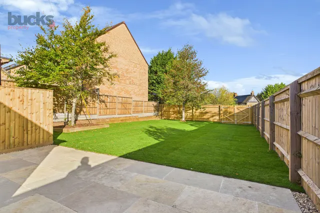 Photo 3 — Cullum Road, Wheatley, OX33
