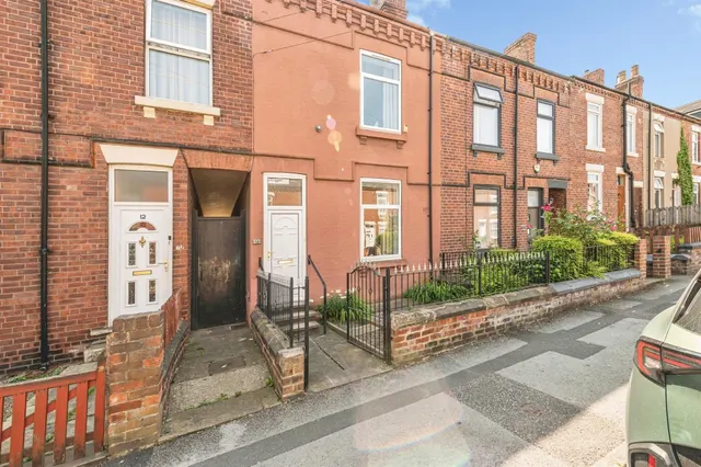 Lincoln Street, Wakefield, photo 1