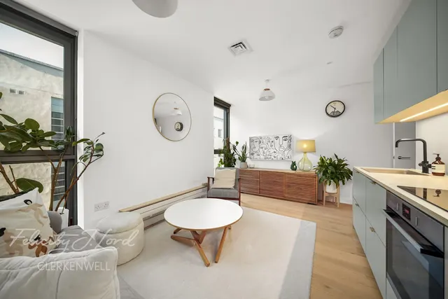 City Road, EC1, photo 2