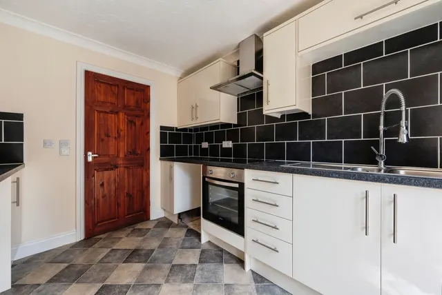 Palm Drive, St Merryn Holiday Park, PL28, photo 2