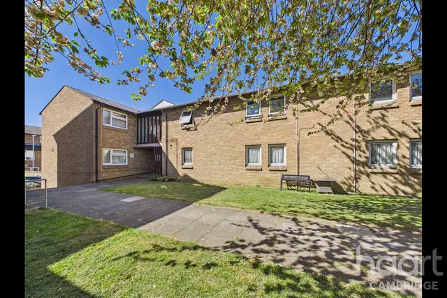 Russell Court, Cambridge, CB2, photo 2