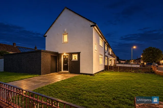 Middle Way, Liverpool, L11, photo 1