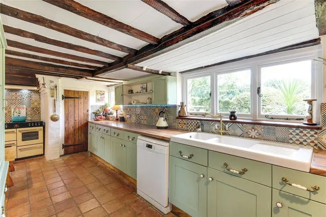Tanhouse Lane, Peasmarsh, TN31, photo 3