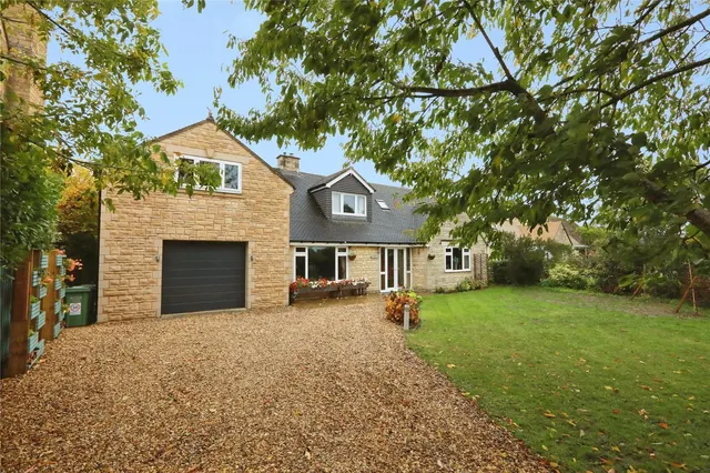Broadway Road, Childswickham, WR12, photo 1