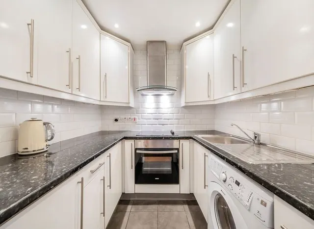 Vereker Road, West Kensington, W14, photo 2