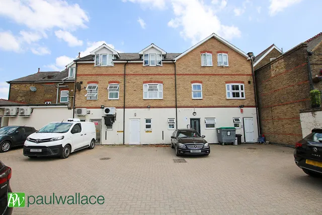 Turners Hill Cheshunt, Waltham Cross, EN8, photo 1