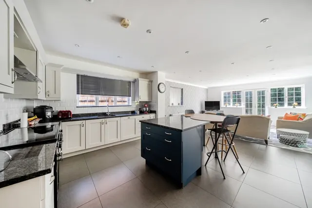 Sheridan Grange, Sunningdale, SL5, photo 2