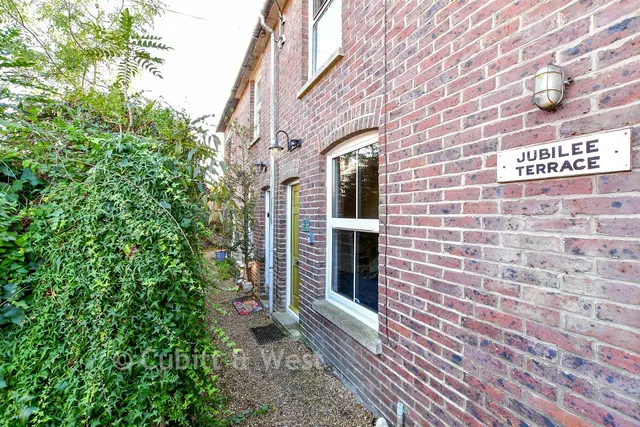 East Street, Emsworth, PO10, photo 1