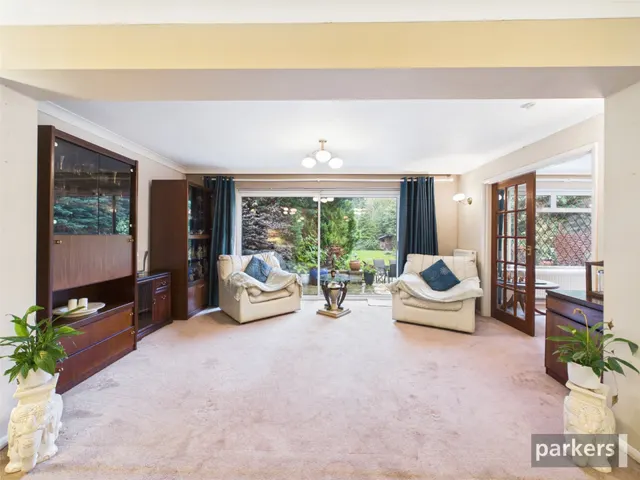 Erleigh Court Drive, Earley, RG6, photo 3