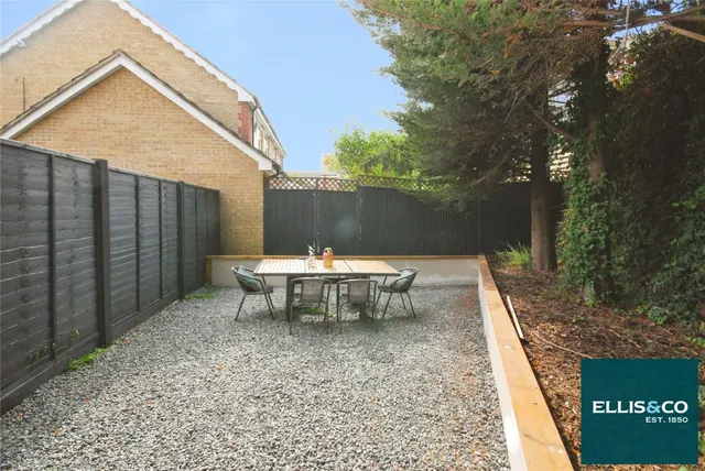 Deepdale Close, Friern Barnet, N11, photo 3