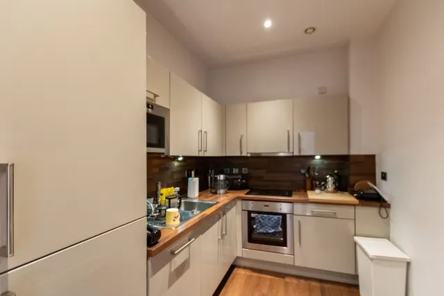 High Street, Harborne, B17, photo 3