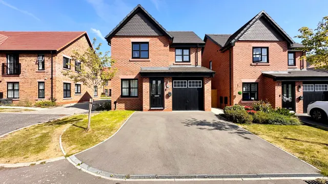 Wemmick Place, Stockport, photo 1