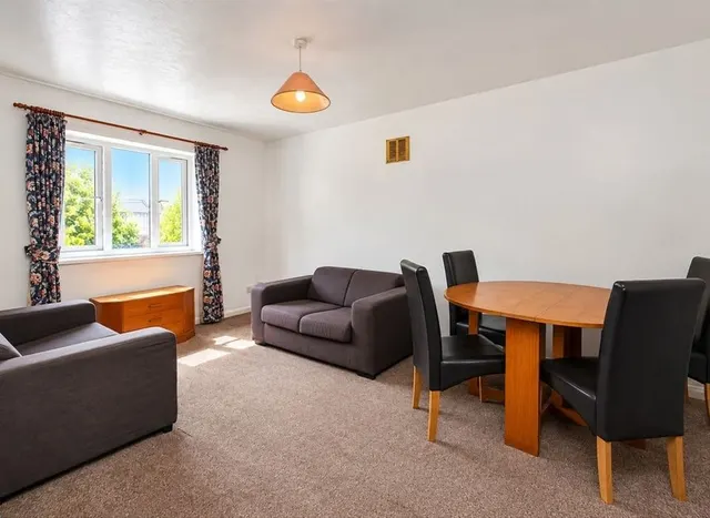 Lampton Road, Isleworth, TW3, photo 2