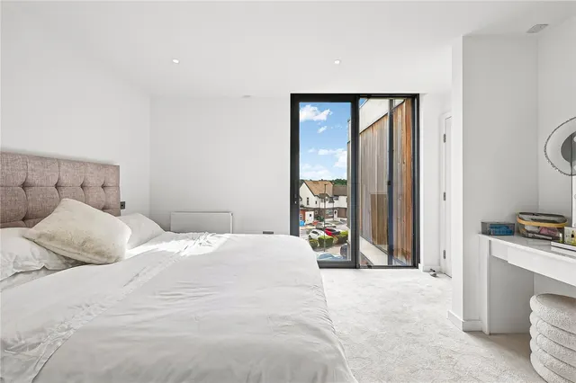 Albemarle Road, Beckenham, BR3, photo 1