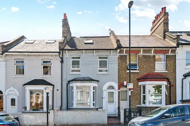 Brookbank Road, SE13, photo 1