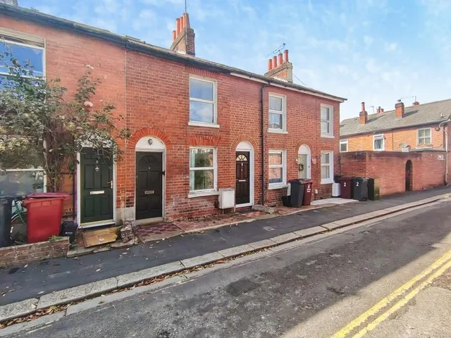 Eldon Place, Reading, RG1, photo 1