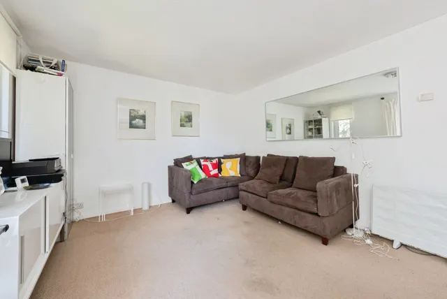 Photo 2 — Blakeney House, Twickenham Road, Teddington Tw11