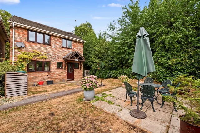 Brook Street, Tring, HP23, photo 1