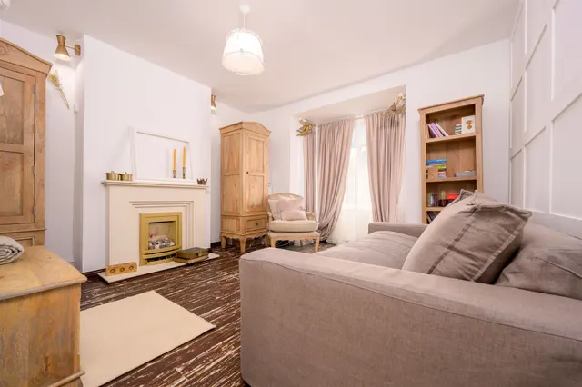 Underwood Road, Kettering, NN14, photo 2