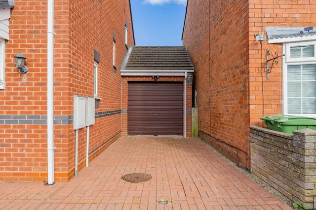 Summer Street, Kingswinford, DY6, photo 3