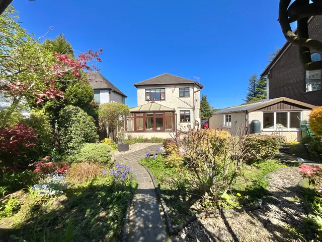 Ash Bank Road, Stoke-On-Trent, ST2, photo 1