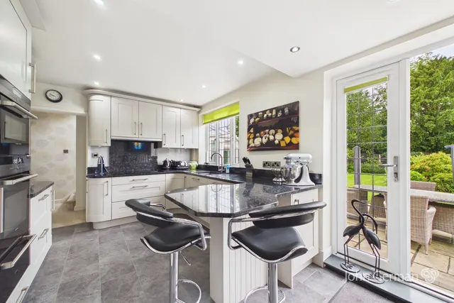Chestnut Avenue, Mickleover, photo 2