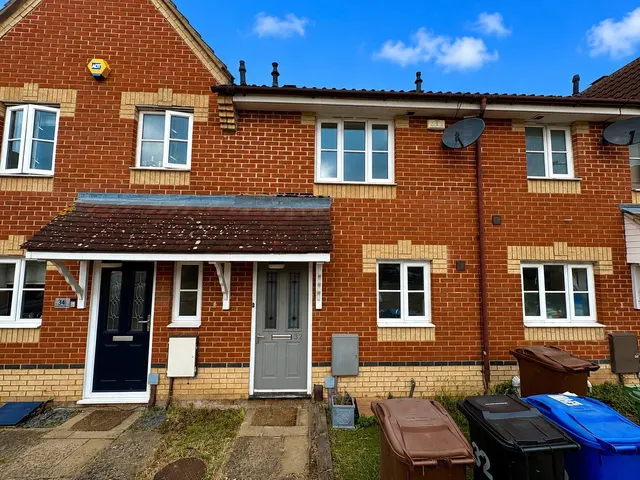 Swiftsure Road, Chafford Hundred, Grays, Essex, RM16, photo 1
