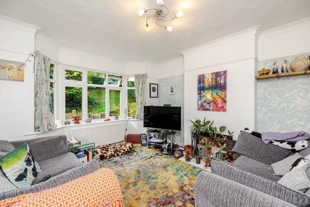 Oaks Road, Kenley, photo 3