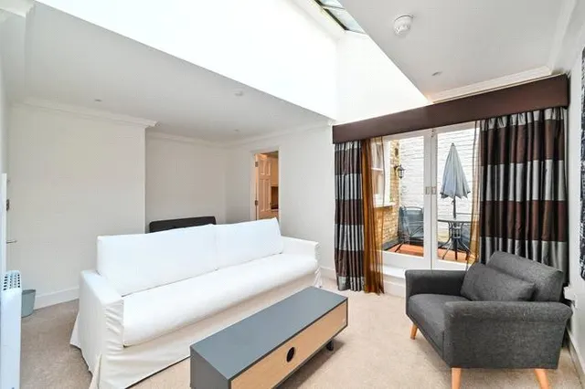 Baker Street, Marylebone, W1U, photo 2