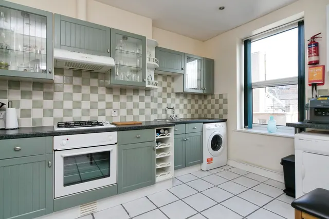 Lloyd Street, Llandudno, LL30, photo 3
