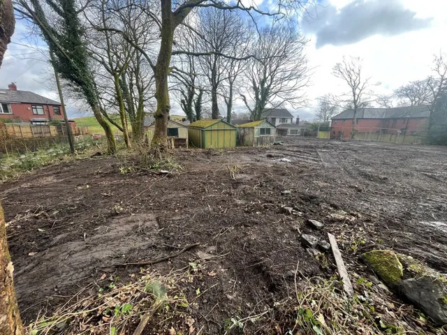 Burwell Close, OL12, photo 3