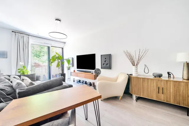 St. Ives Road, Maidenhead, SL6, photo 2