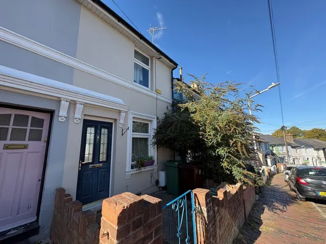 Rochdale Road, Tunbridge Wells, TN1, photo 1