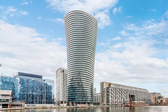 Arena Tower, London, E14, photo 1