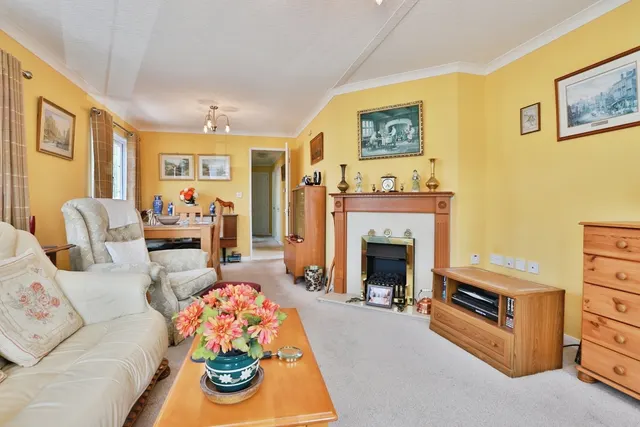 Southampton Road, Ringwood, BH24, photo 2