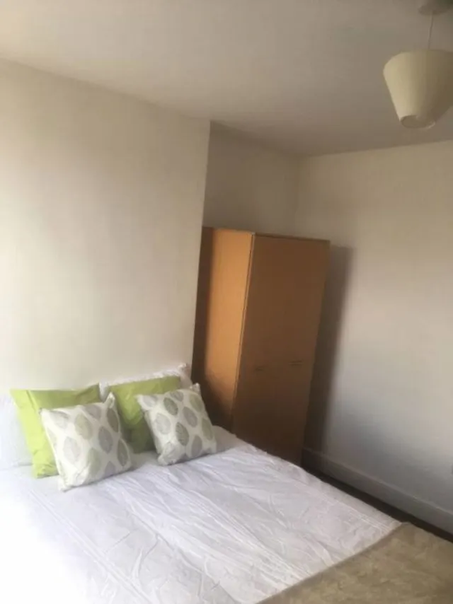 Viewings, B16, photo 2