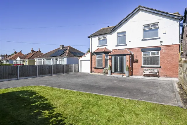 Dodds Lane, Maghull, L31, photo 1